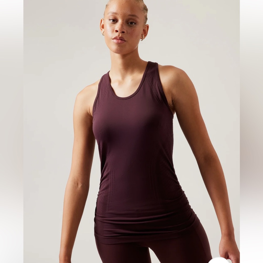 ATHLETA  Speedlight Seamless Tank /Spiced Cabernet Size XS